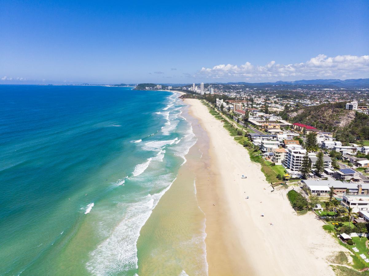 Beaches On Wave Street Gold Coast Exterior foto